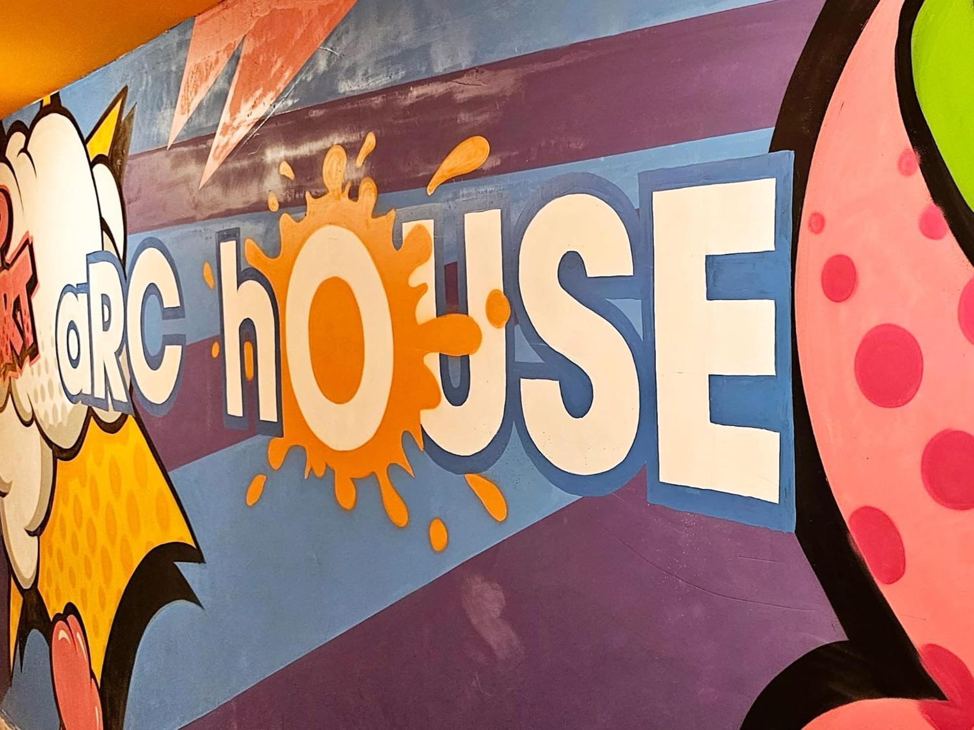 マドリード Arc House Pop Artホステル エクステリア 写真